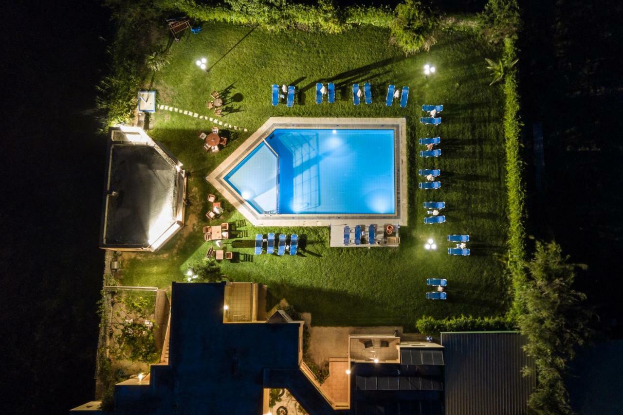 Alonia Hotel Apartments Kolymbari Exterior photo
